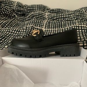 SHEIN Chunky Loafers